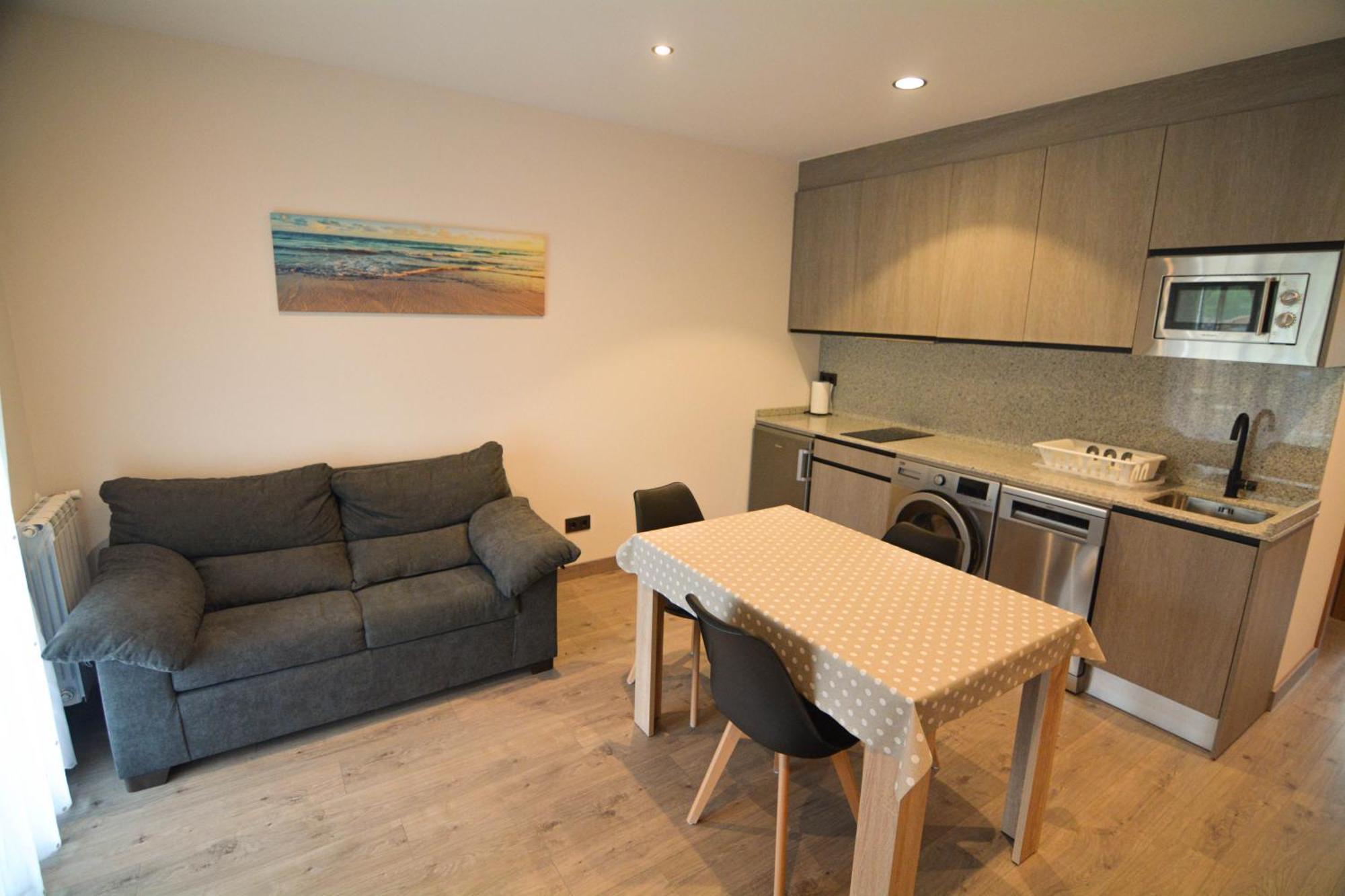 Apartamentos Fuente La Pipa Avín Extérieur photo