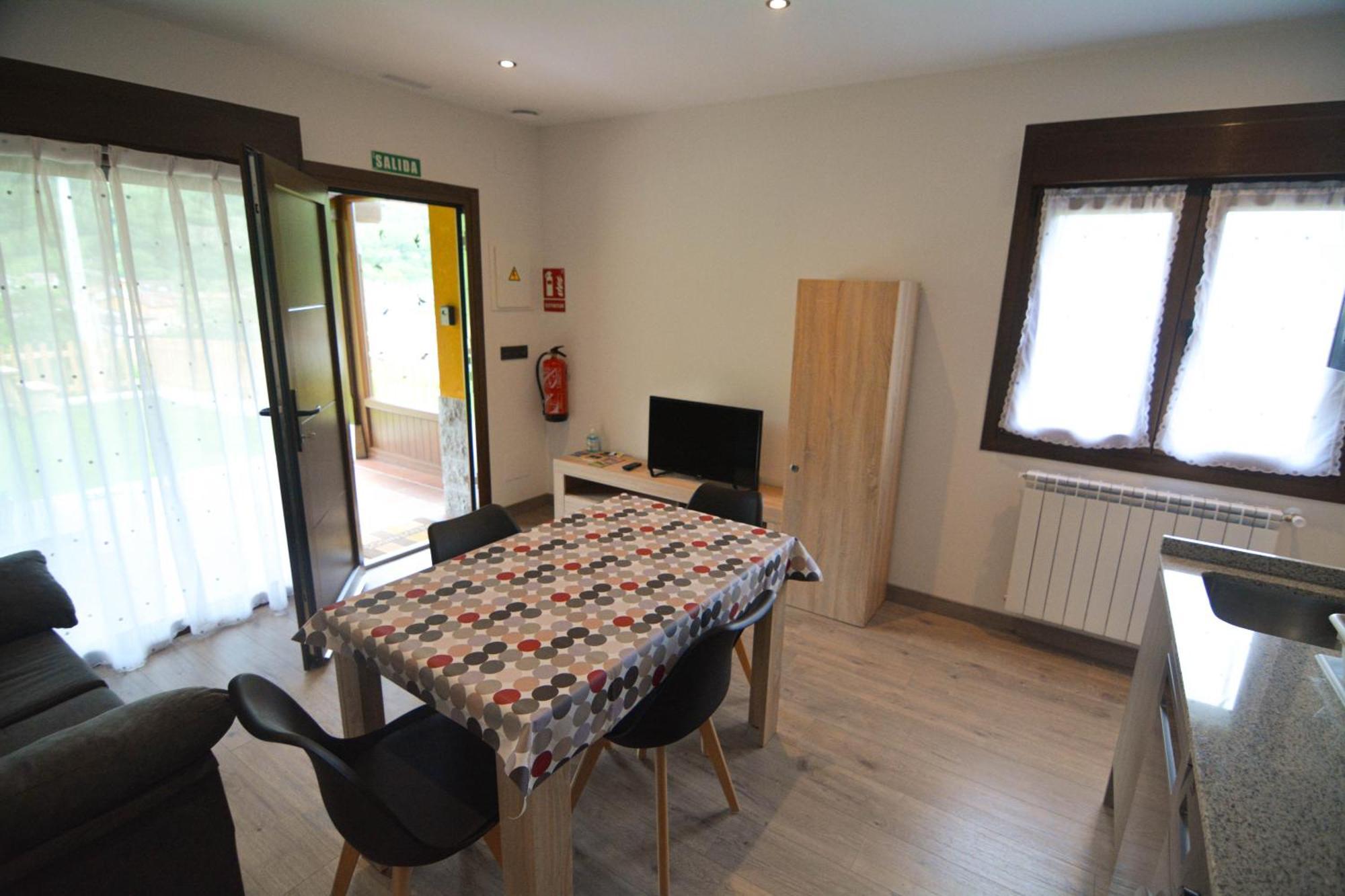 Apartamentos Fuente La Pipa Avín Extérieur photo